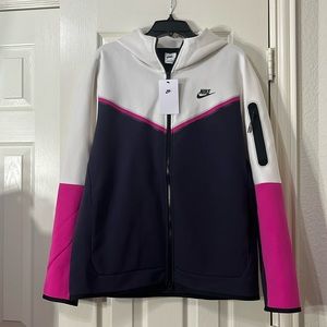 Nike Mens SPTCAS Jacket - size L